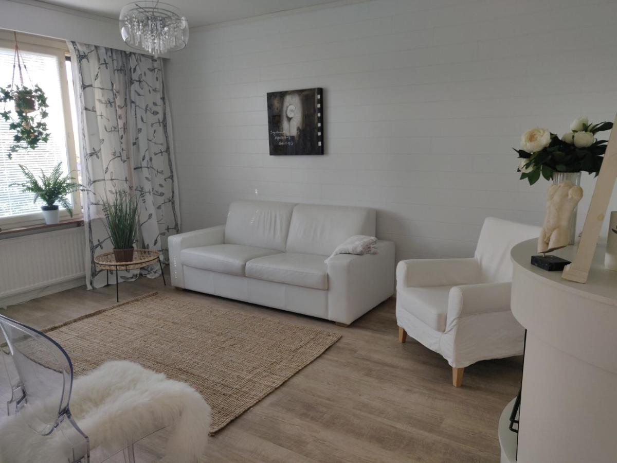 Yyterin Valkoinen Huoneisto 14 Apartamento Pori Exterior foto