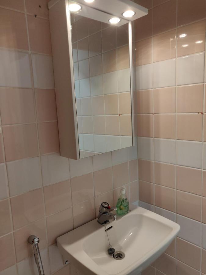 Yyterin Valkoinen Huoneisto 14 Apartamento Pori Exterior foto